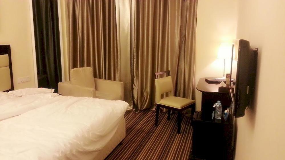 Joy Inn Gongbei Zhuhai Zewnętrze zdjęcie